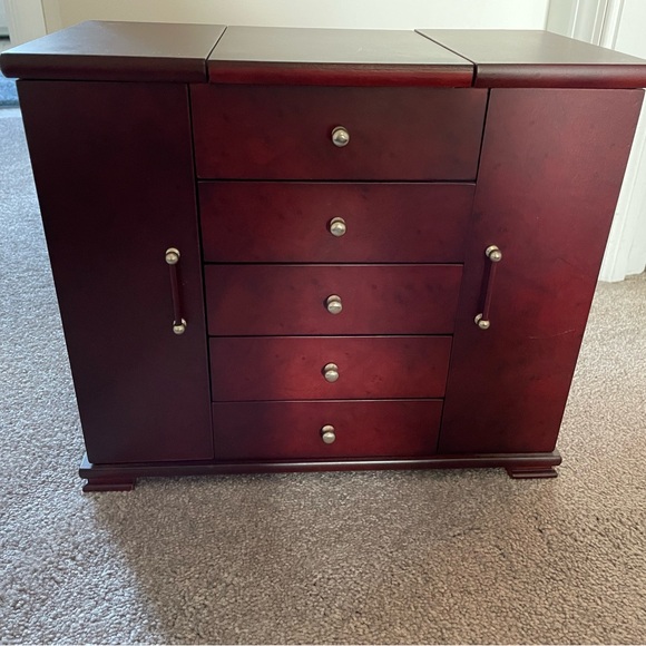 Jewelry Box - Picture 2 of 2